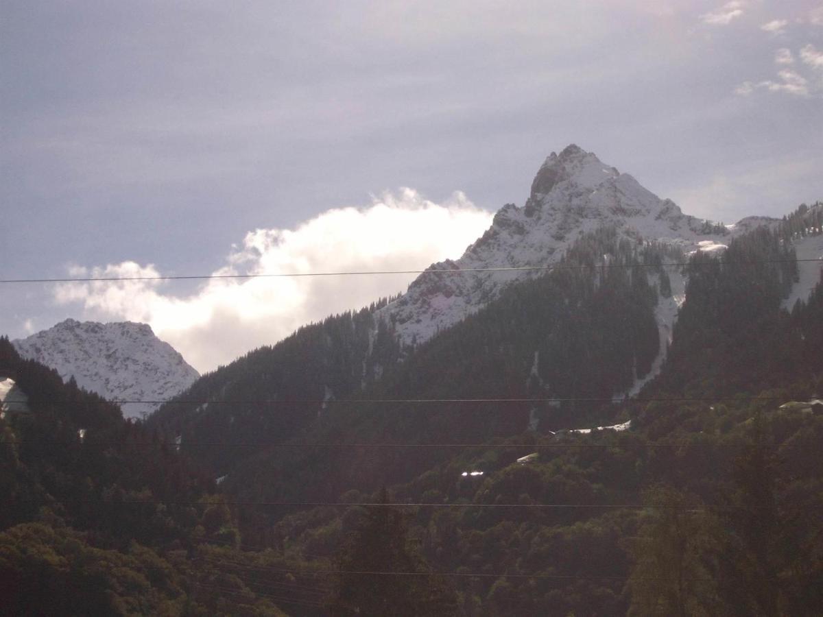 Mittagspitze Apartment Schruns Luaran gambar